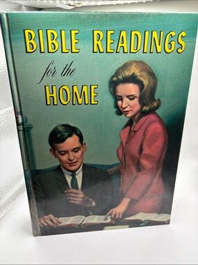 1967 Bible Readings for the Home, Hardcover Book, Excellent Condition 568 Pages